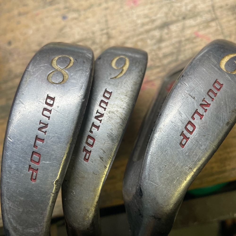 Golf clubs max plus by Dunlop 3 pc iron set Right Handed